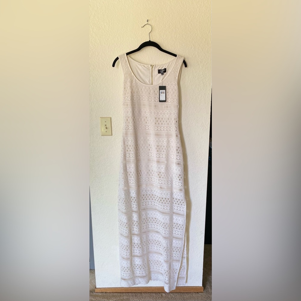 Elegant White Lace Maxi Dress